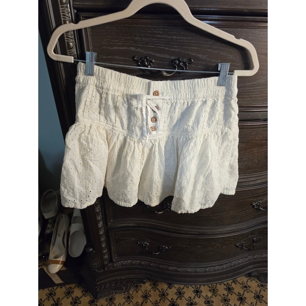 Elan‎ White Eyelet Skort Mini Skirt Shorts Smocked Waist Lace Up Boho Small